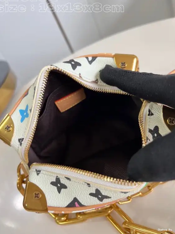 MINI VUITTON SOFT TRUNK-18.5*13*8cm LOUIS 0608